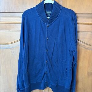 NWOT Bloomingdales Men’s Navy Ribbed Collar Cardigan
